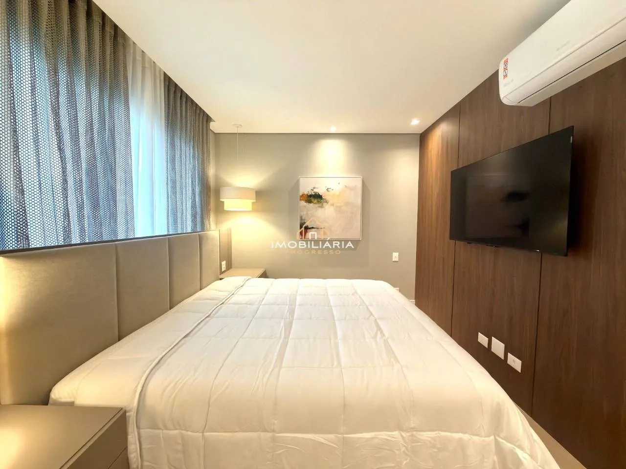 Floor-to-ceiling windows in a 3-bedroom apartment, 138 m² — photo 21