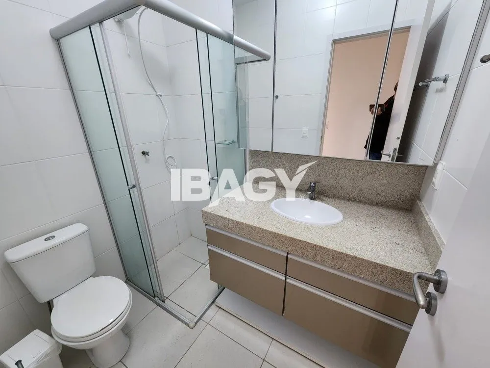 Glass-enclosed balcony in a 2-bedroom apartment, 66 m² — photo 25