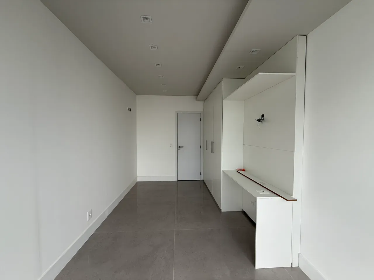 2 quartos e janelas do piso ao teto: apartamento de 84 m² — photo 8