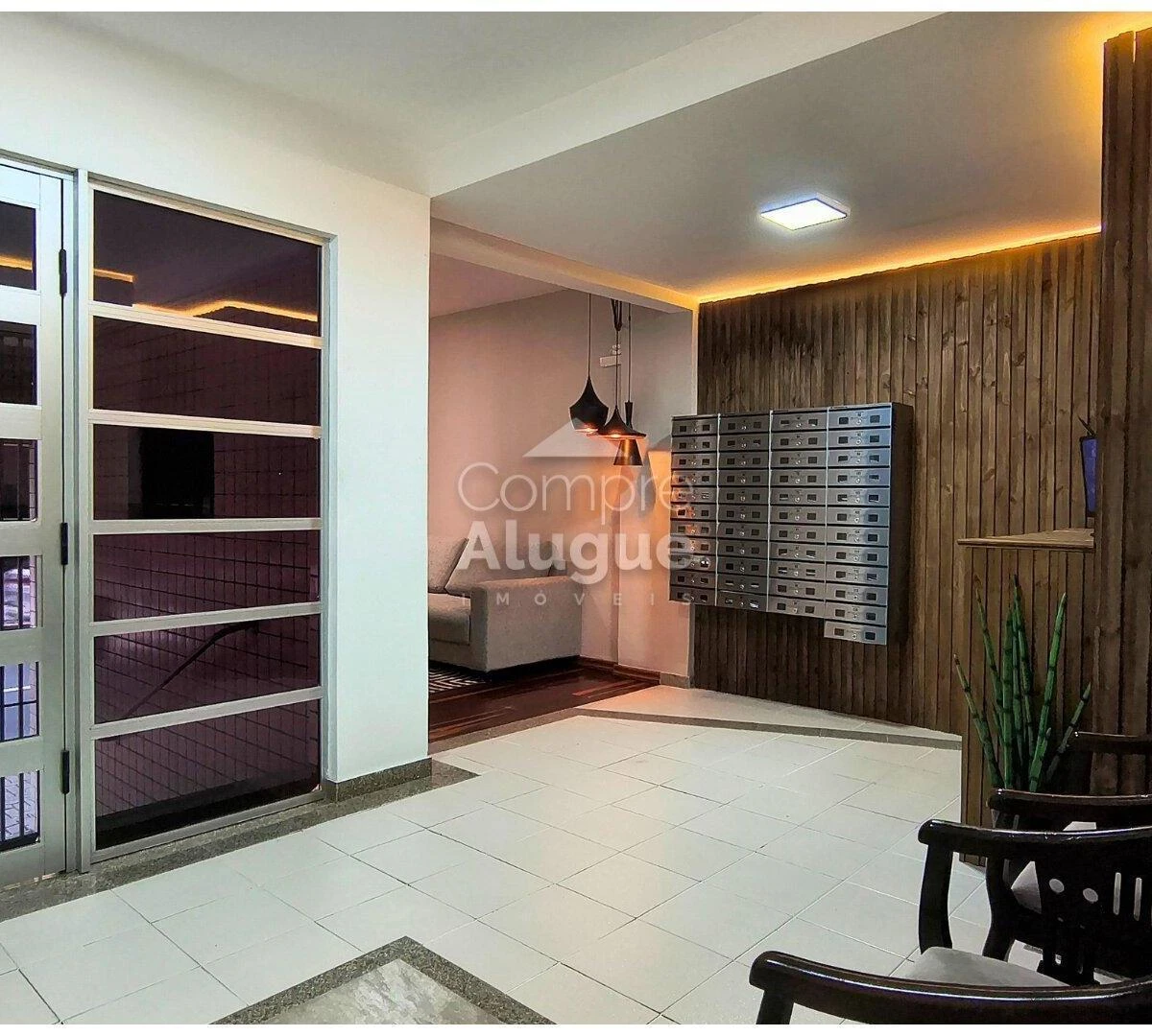 Glass-enclosed balcony in a one-bedroom apartment, 53 m² — photo 18