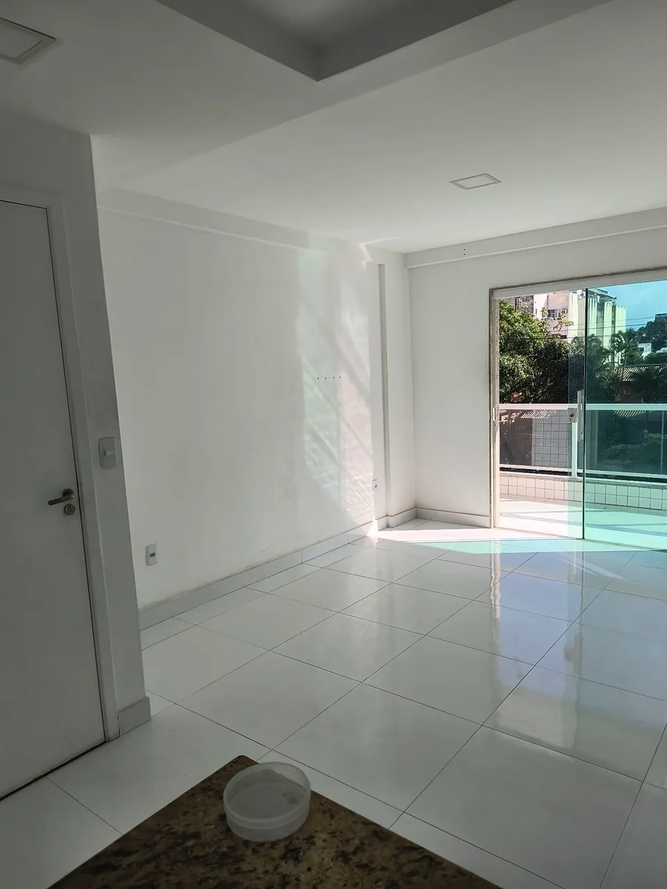 43 m² apartment with a balcony and a closed kitchen — photo 9
