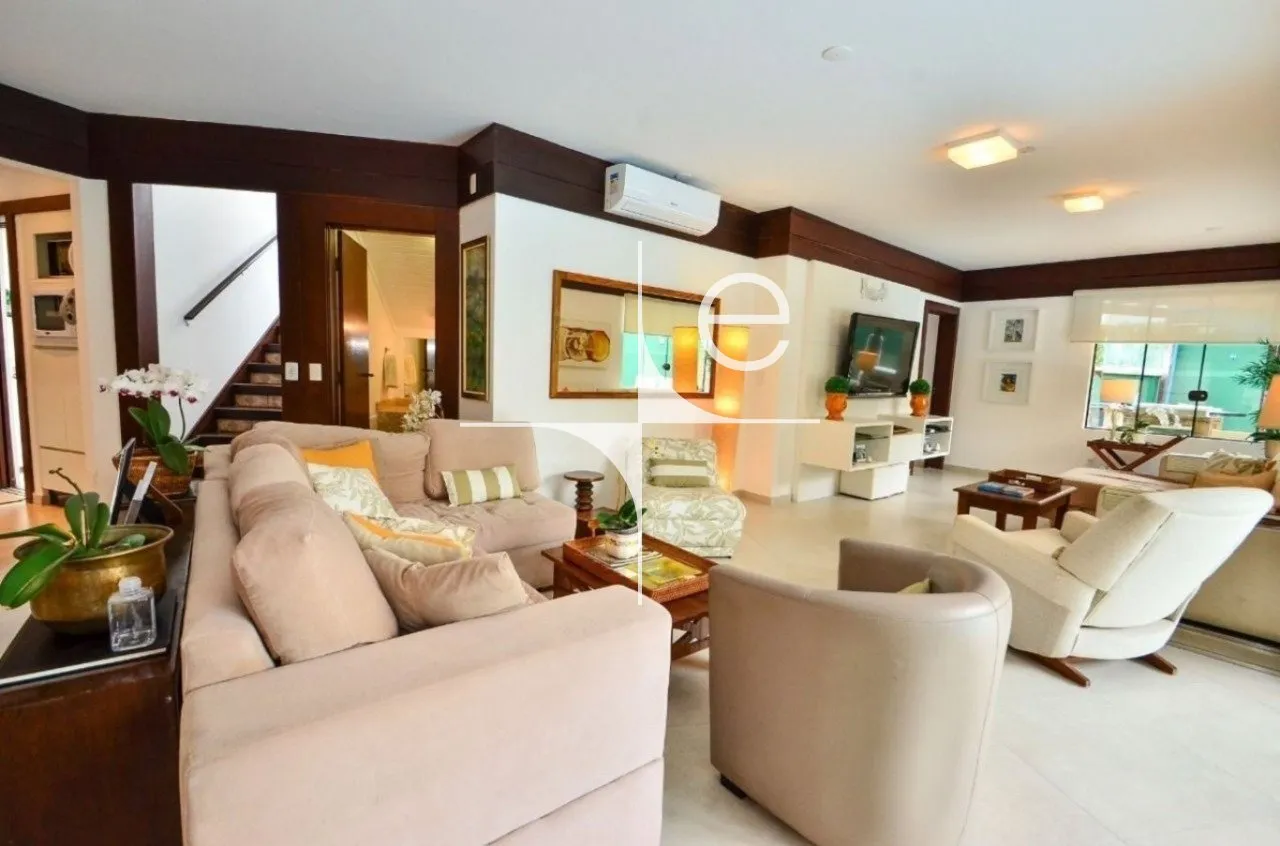 Casa amueblada con 7 dormitorios y 3 suites — photo 32