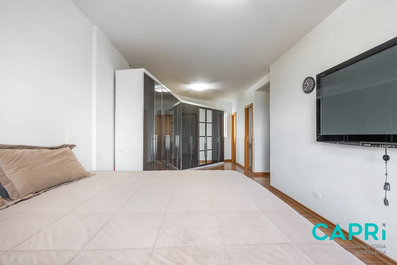 Furnished 318 m² apartment with 4 bedrooms and 3 parking — photo 49
