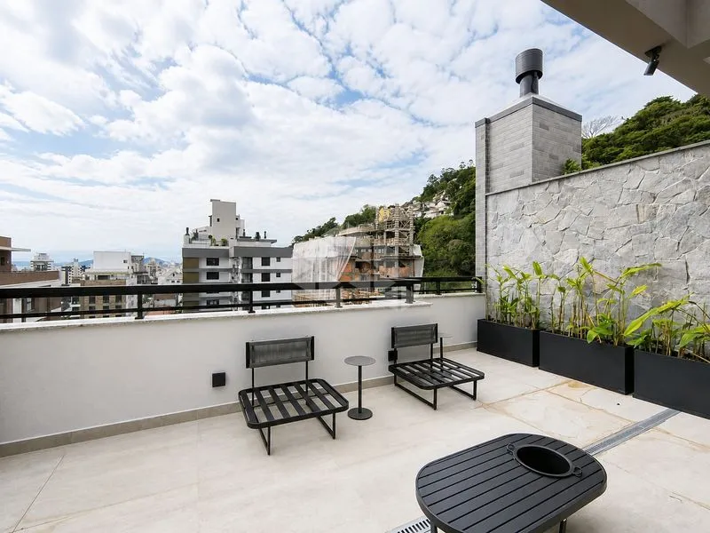 2-bedroom apartment, 1 with its own bathroom, 65 m² — photo 3