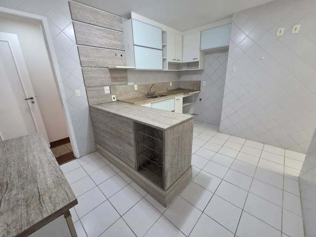 5-bedroom apartment in a building with a sauna — photo 6