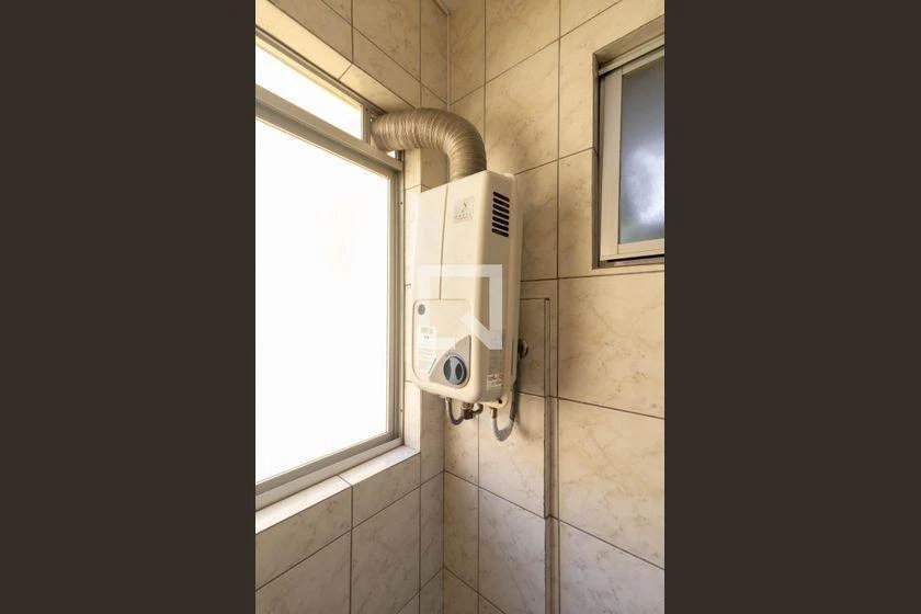 Балкон с грилем и 3 спальни: квартира 80 м² — photo 16