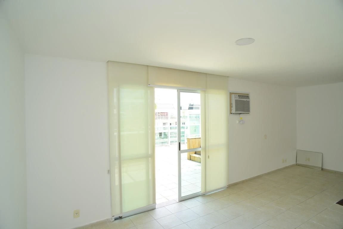 3-bedroom apartment in a building with a sauna — photo 38