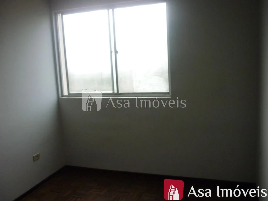 Apartment, 71 m², with wood or laminate floors — photo 9
