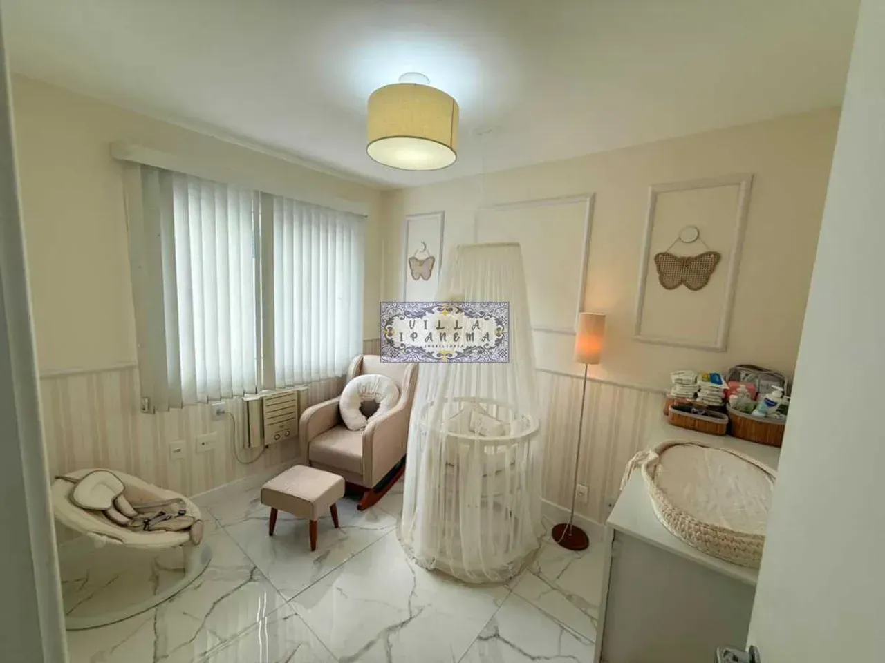 Furnished 3-bedroom duplex with open-plan kitchen — photo 44