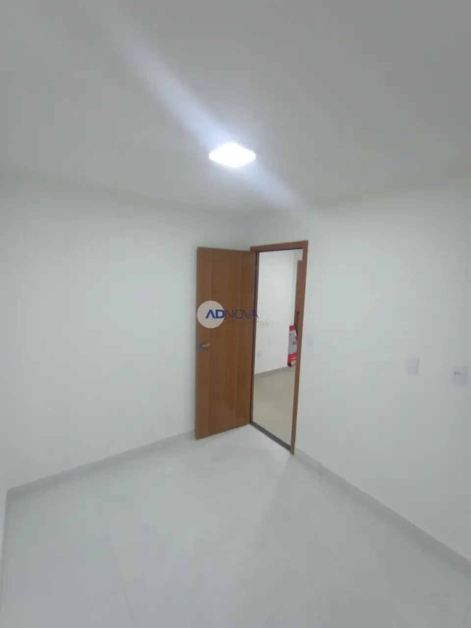 Apartamento de 2 quartos com 40 m² e banheiro moderno — photo 15