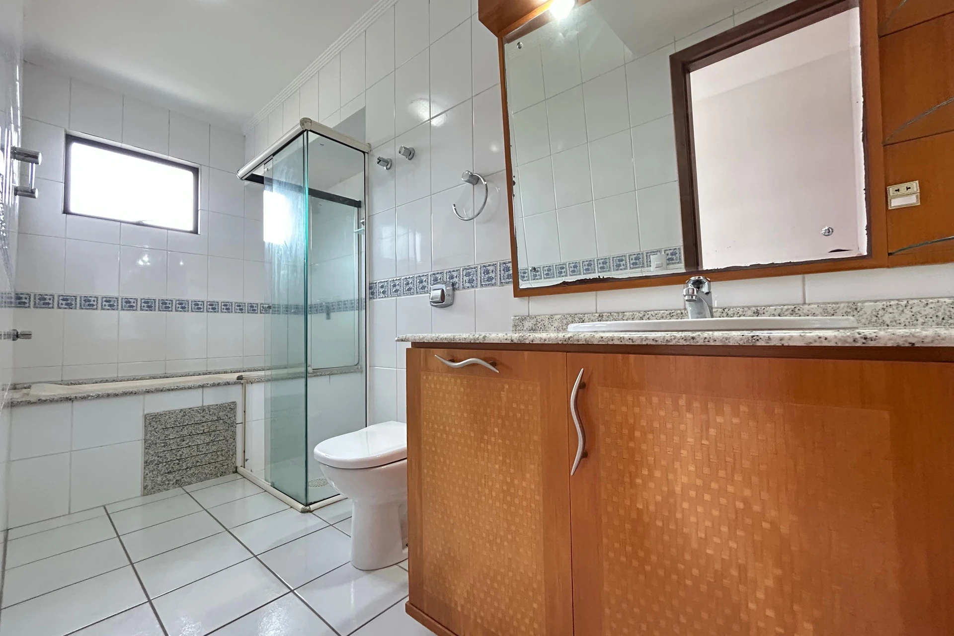 Квартира с 5 спальнями и джакузи, Флорианополис — photo 55