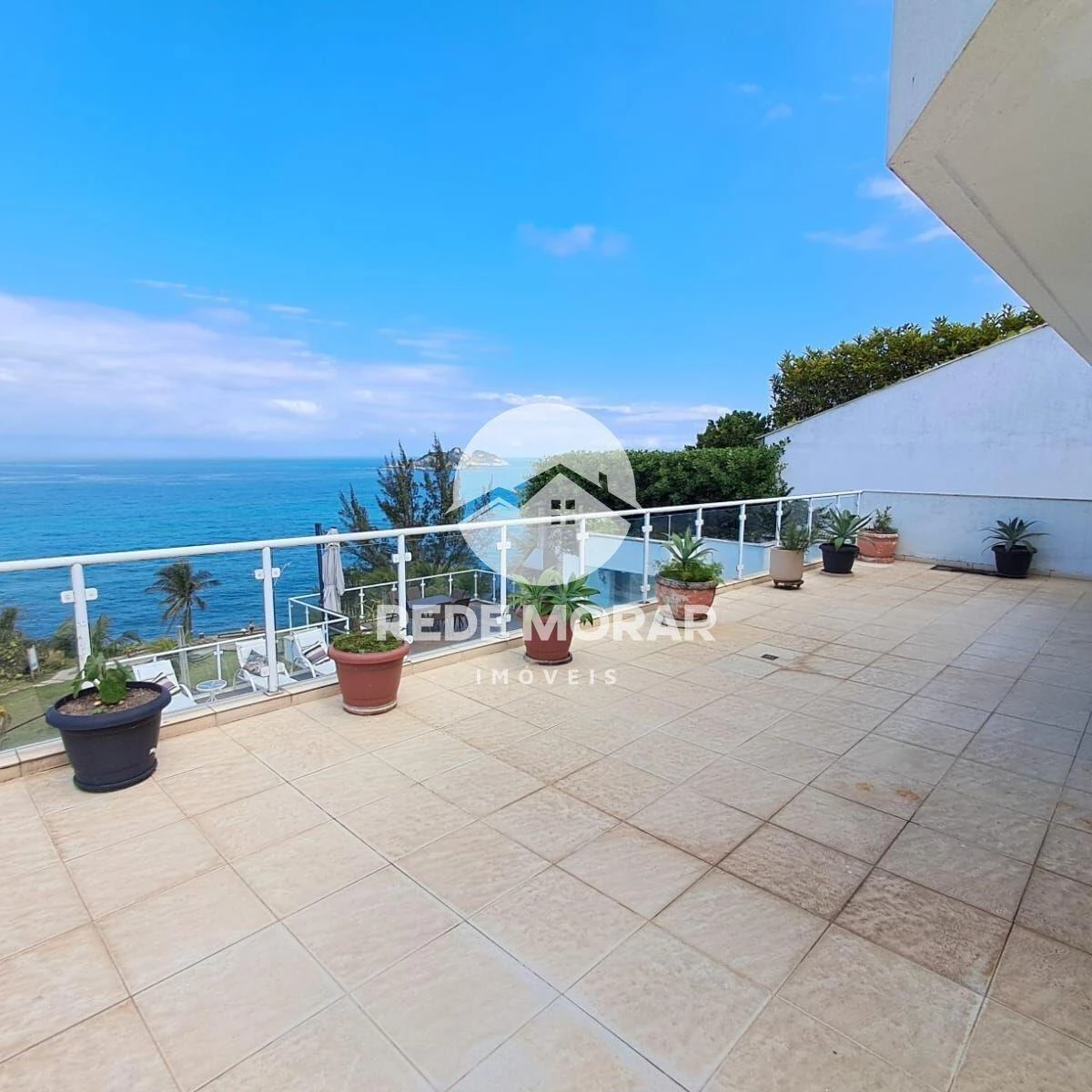 Furnished house, 1450 m², with a water view — photo 10