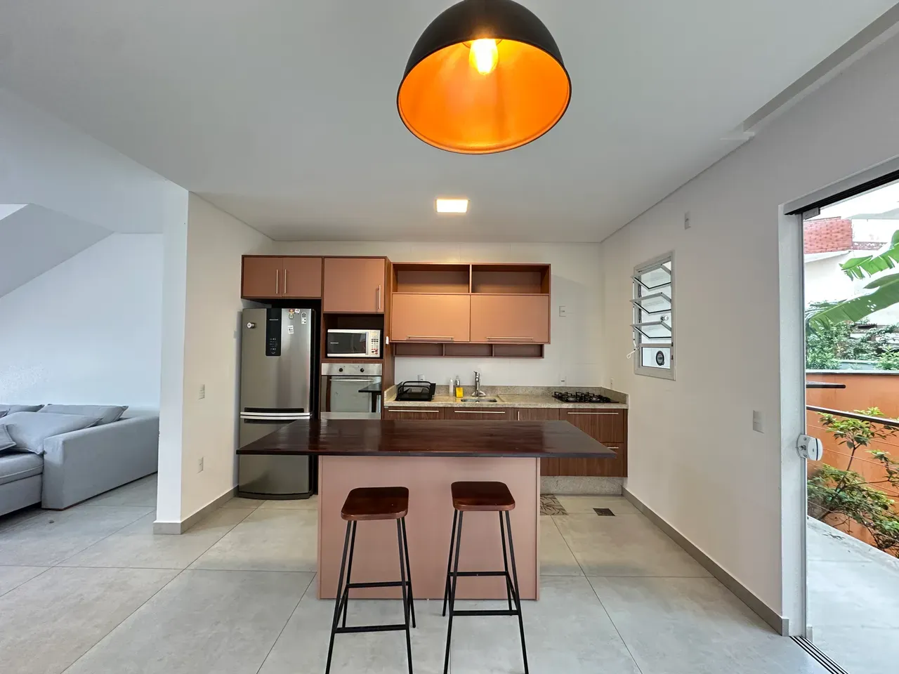 3-bedroom house with a private BBQ — photo 6