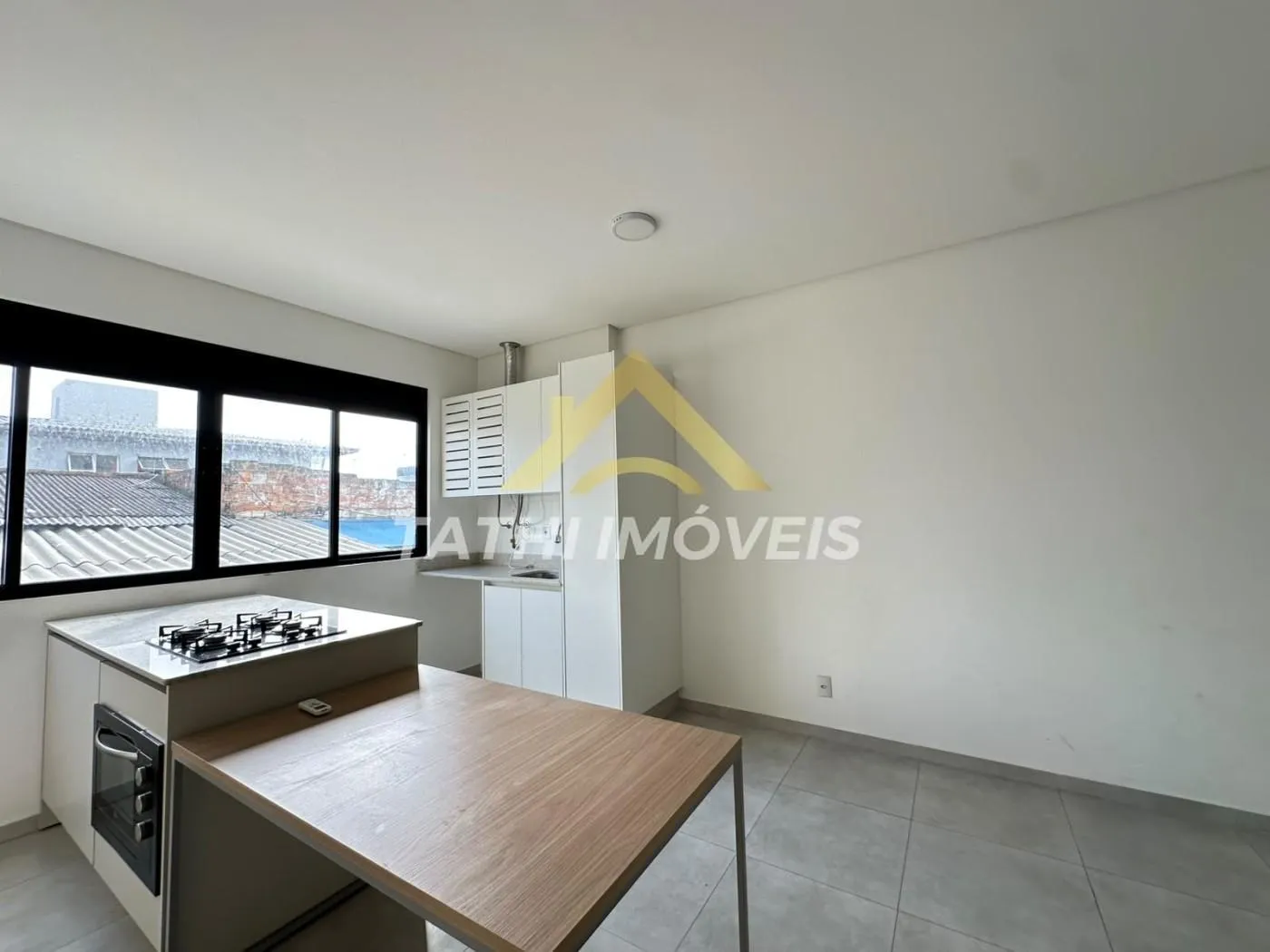 2-bedroom apartment with air conditioning in the suite — photo 17