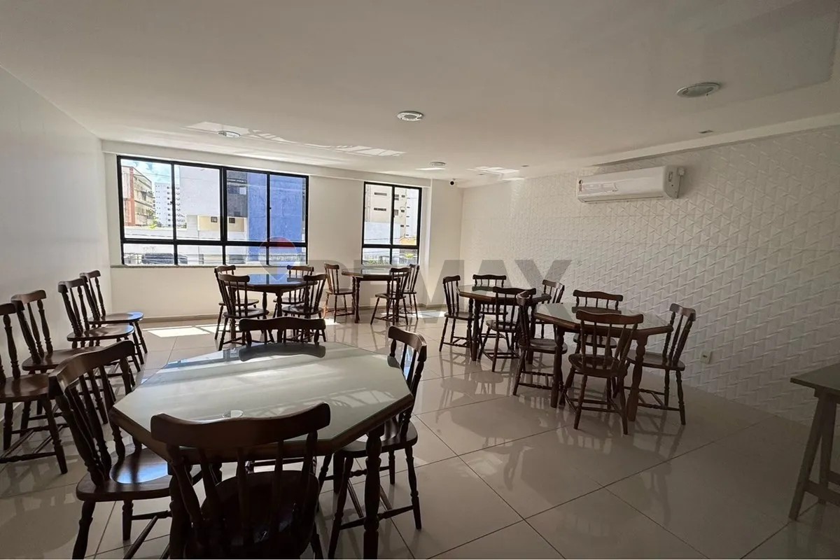 4-bedroom apartment with a water view in João Pessoa — photo 13
