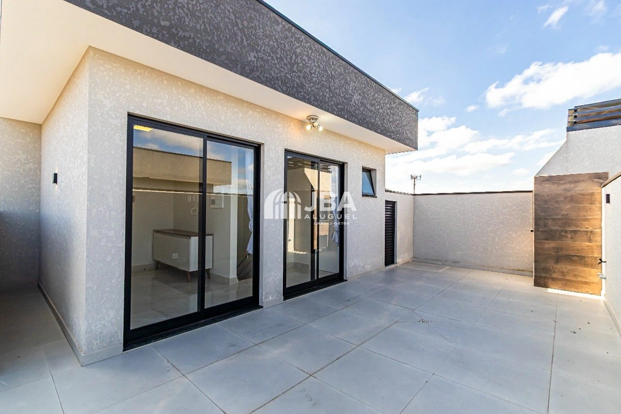 Casa de 125 m² con balcón gourmet y bañera — photo 30