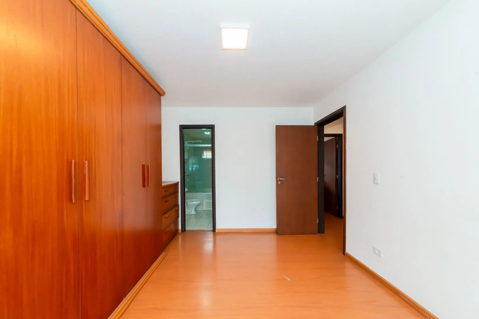 House, 170 m², with a jacuzzi — photo 14