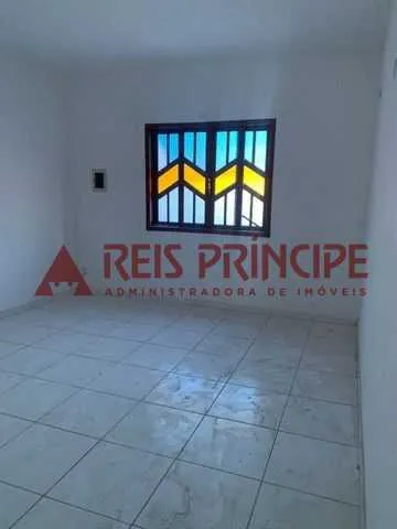 Casa sem mobília com 2 quartos e banheiro com box — photo 4