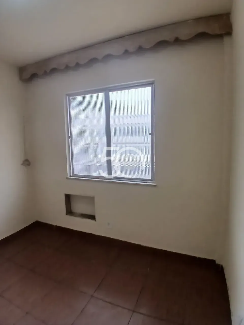 Apartamento sem mobília com 2 quartos e varanda — photo 9