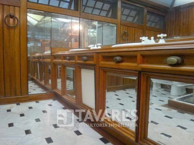 Unfurnished house with 5 bedrooms and a gas stove — photo 23