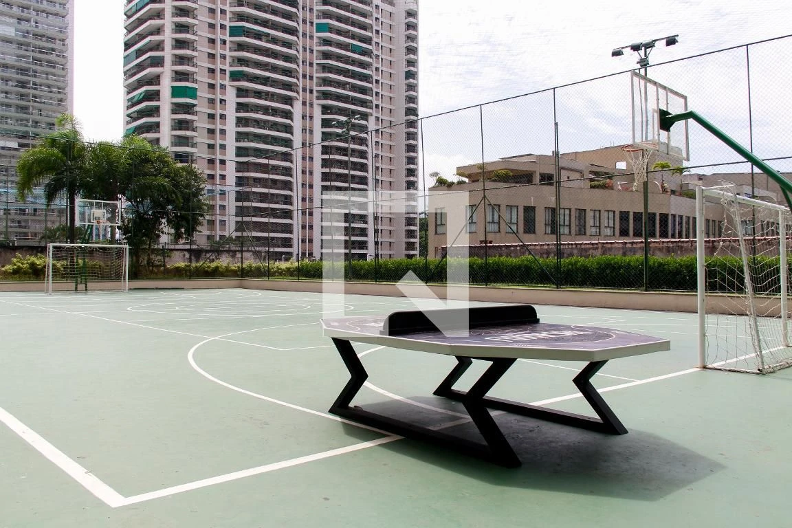 Apartamento con 2 dormitorios en suite y 1 plaza de parking — photo 10
