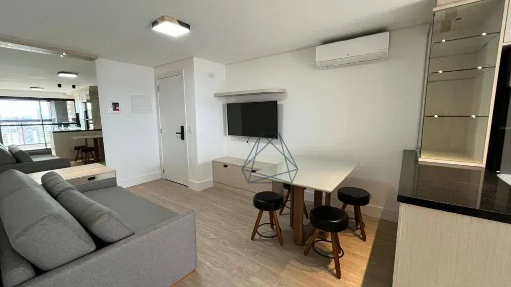 Apartamento mobiliado de 92 m² com 2 quartos e sacada — photo 4