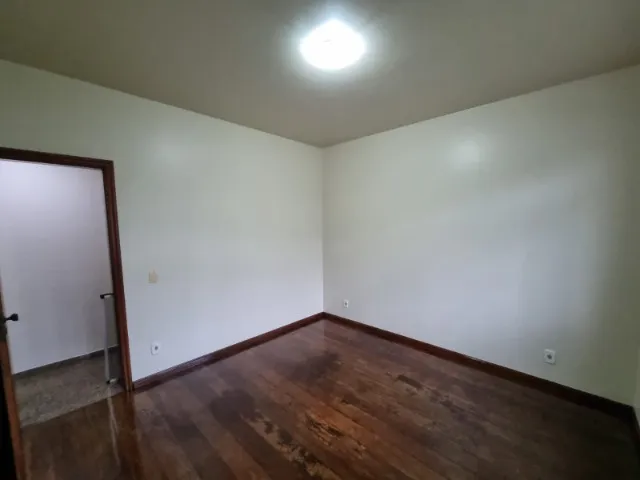 Apartamento, 150 m², com piso de madeira ou laminado — photo 5