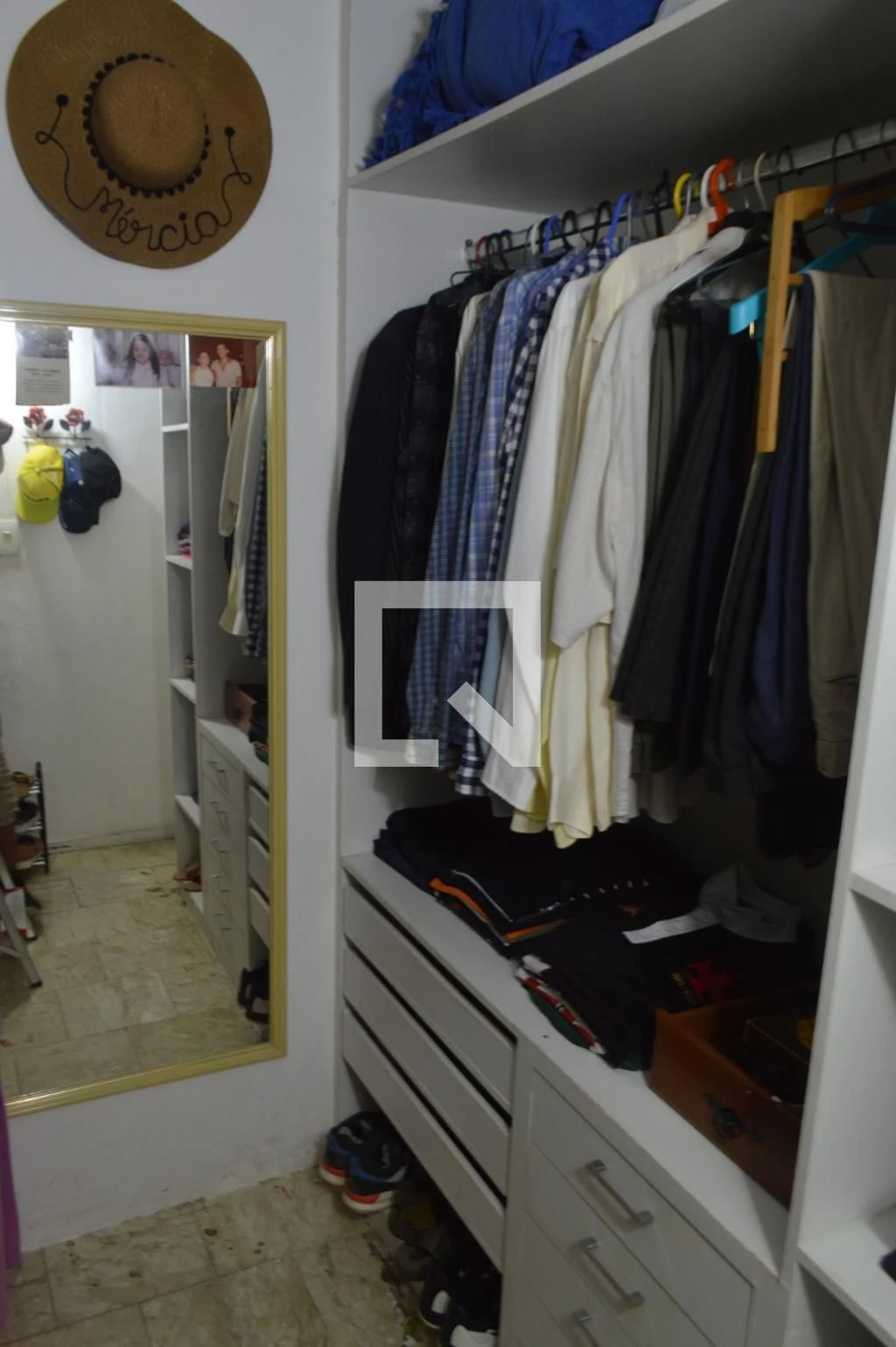 3-bedroom apartment with a bathtub — photo 25
