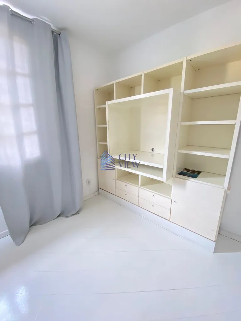 Unfurnished 4-bedroom house with 1000 m² — photo 25