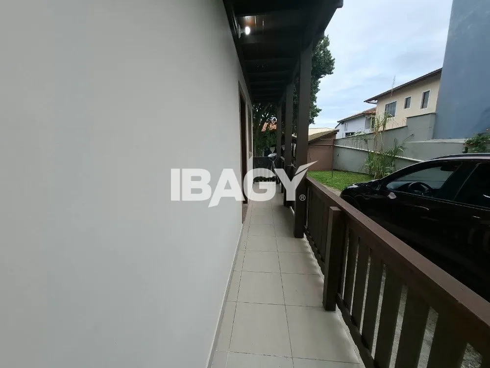 House, 80 m², with a walk-in closet — photo 26