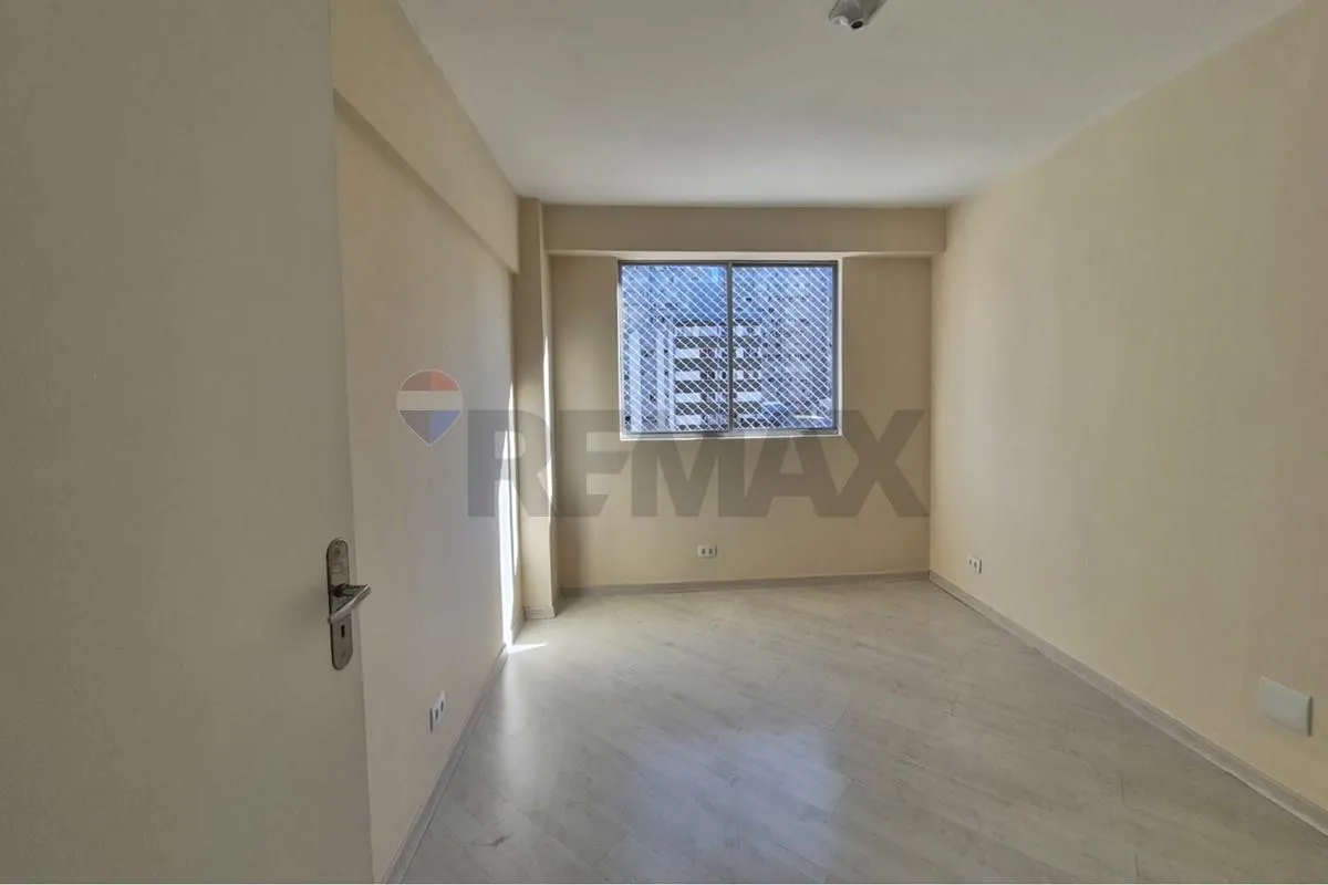 Apartamento de 37 m² com 1 dormitório e 1 banheiro — photo 31