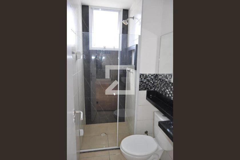Glass-enclosed balcony in a 2-bedroom apartment, 47 m² — photo 48