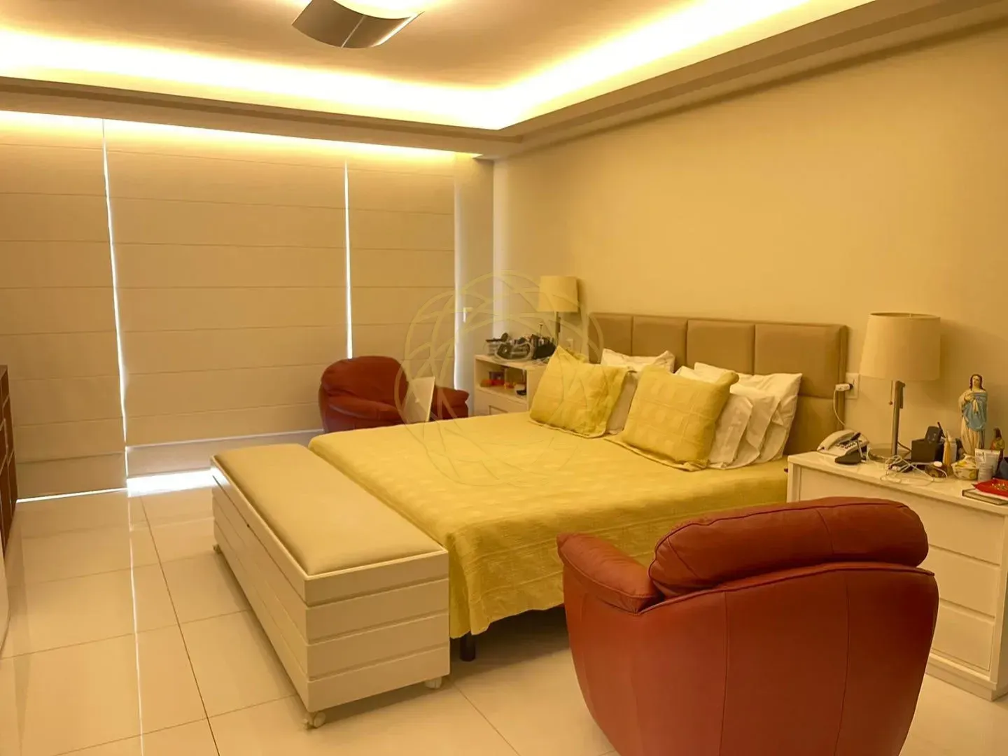 Triplex house with 5 bedrooms and 900 m² — photo 23