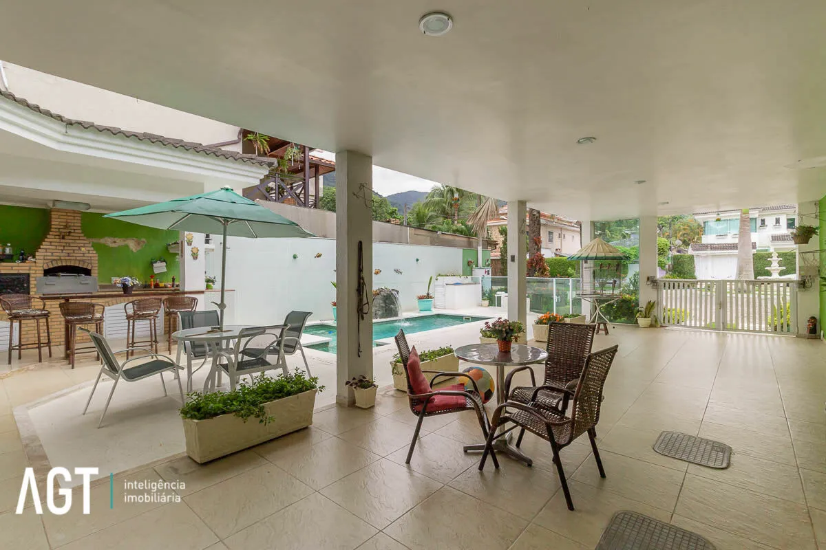 Furnished house with 4 bedrooms, 1 bathroom and 3 parking — photo 7