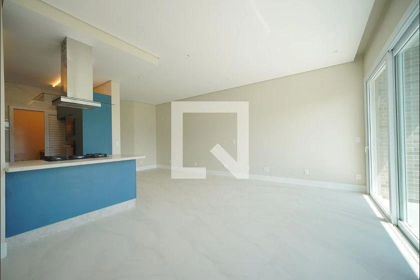 3-bedroom apartment with a water view in Florianópolis — photo 2