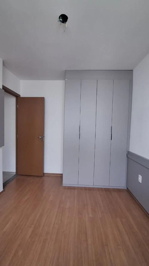2-bedroom apartment with a washing machine — photo 8