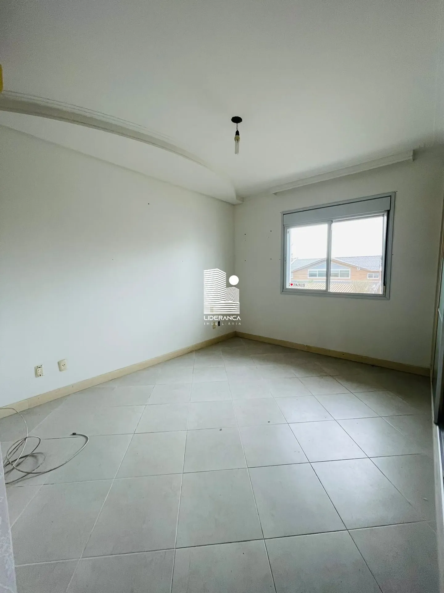 450 m² house with 4 bedrooms and a private garden — photo 20