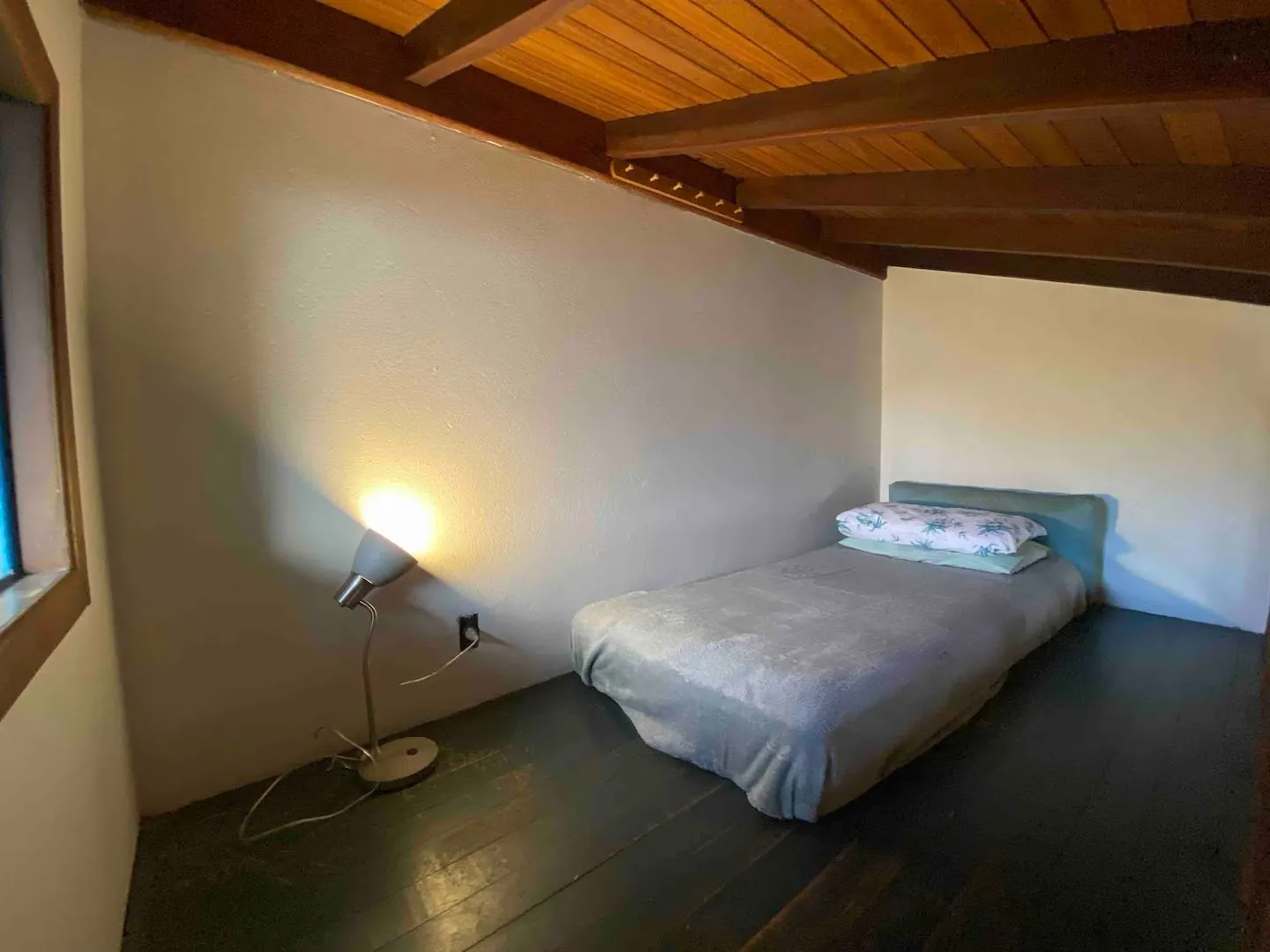 House with 3 bedrooms and glazed balcony — photo 50