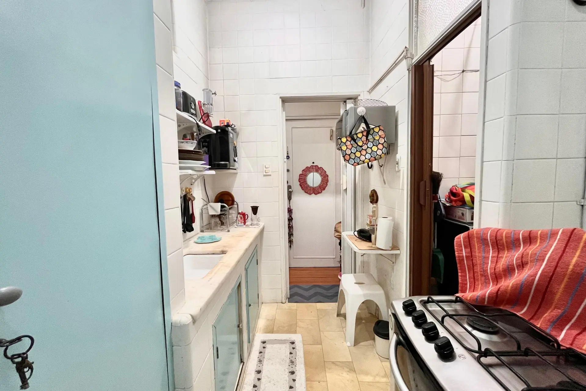 Furnished 1-bedroom apartment with 1 bathroom — photo 21
