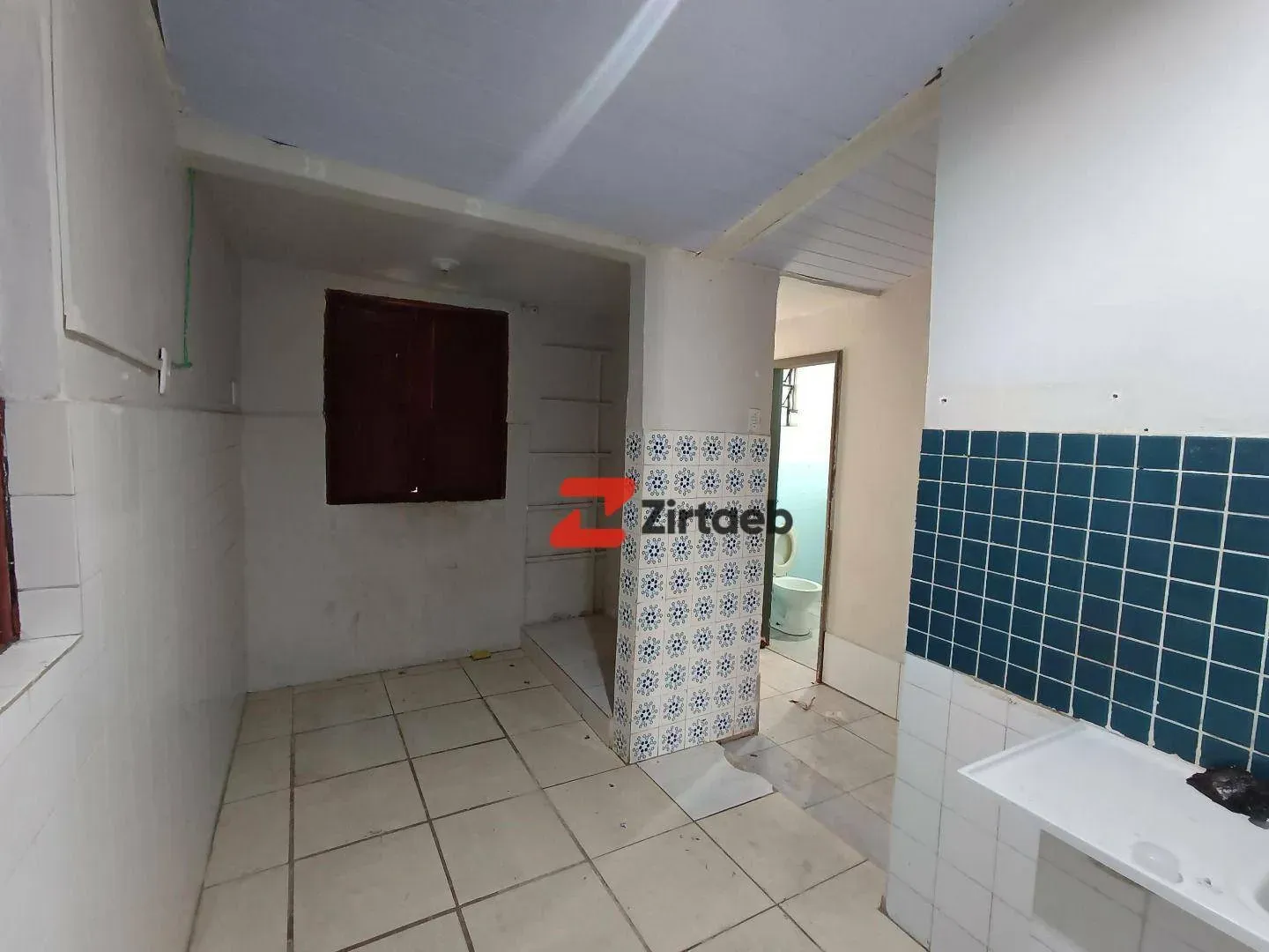 House with 3 bedrooms and 200 m² of tiled floors — photo 5