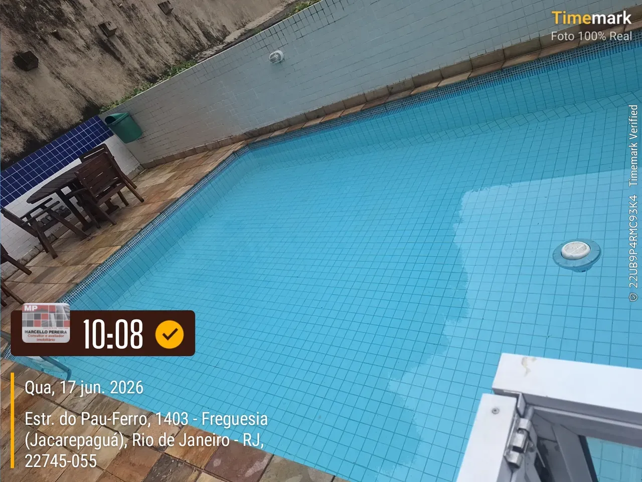 Furnished duplex penthouse with balcony and built-in grill — photo 18