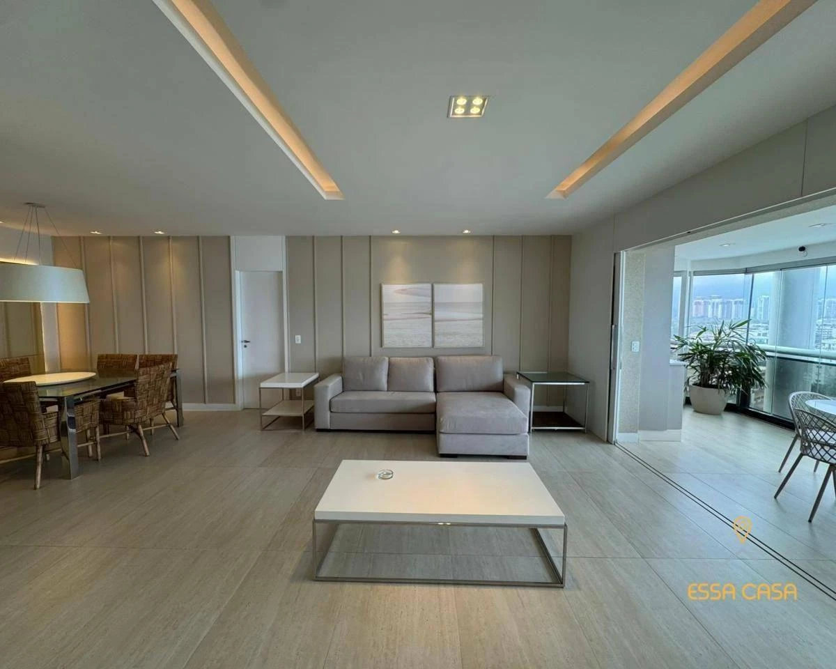 4-bedroom apartment with a water view in Rio de Janeiro — photo 26