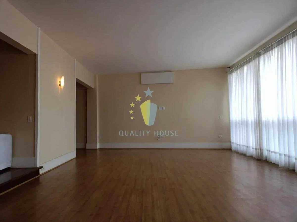 Apartamento com 4 quartos, 2 banheiros e 1 vaga — photo 8