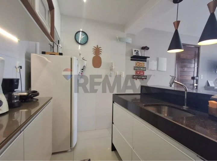 Furnished 45 m² apartment with 1 en-suite and parking — photo 2