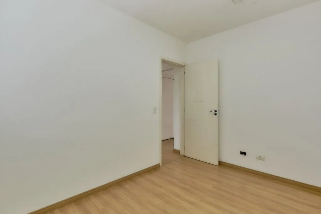 3-bedroom apartment with balcony and 120 m² — photo 36