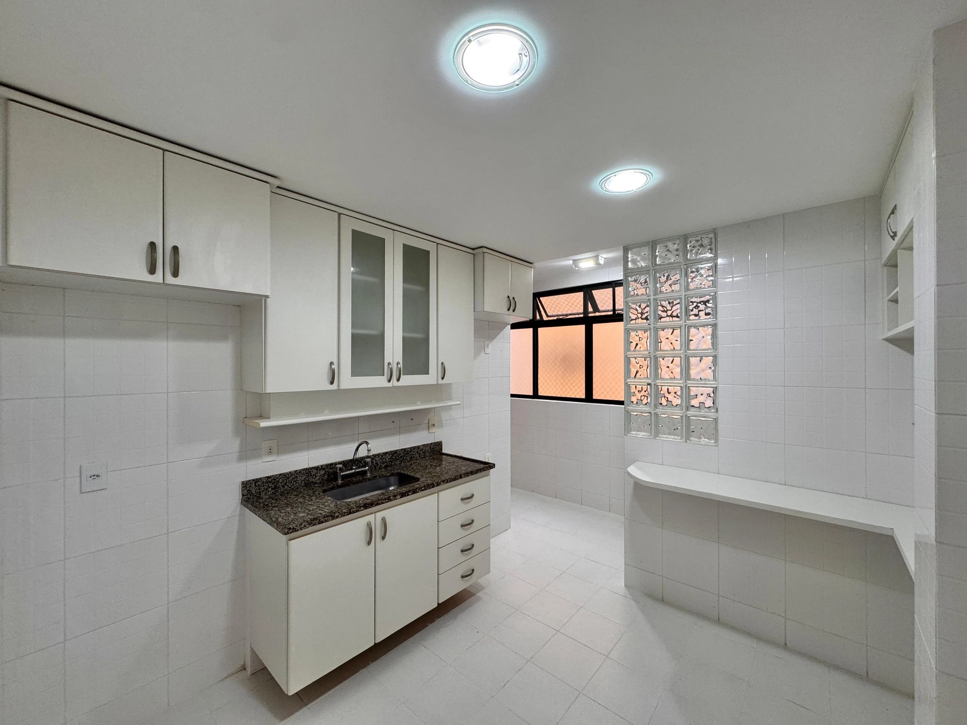 Apartamento para alugar com 3 quartos e varanda — photo 5