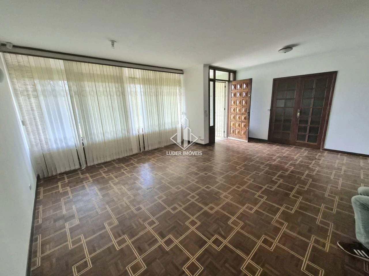 4-bedroom house with a garden in Curitiba — photo 14