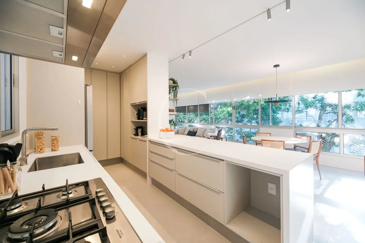Apartment with 3 bedrooms and an open-plan gas kitchen — photo 3