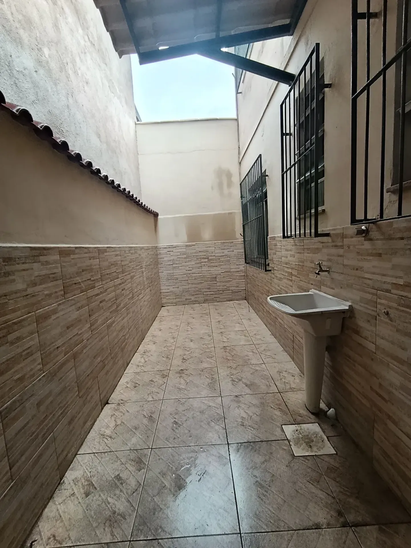Apartamento sem vaga, 1 quarto e chuveiro elétrico — photo 27