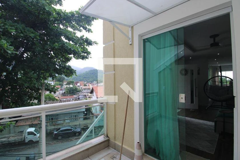 House for rent with 3 en-suite bedrooms and 200 m² — photo 30